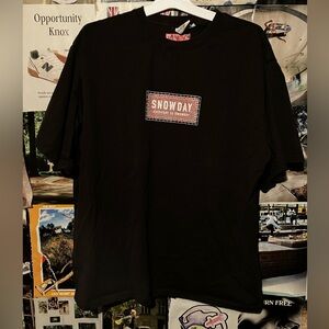 Snowday "Every day is snow day" Box logo Streetwear Graphic Tee Size XL